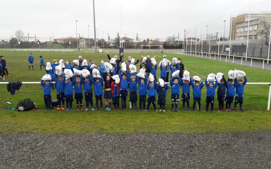 Un ballon pour chacun, un ballon pour tous