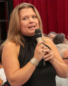 Delphine ROUSSEL, gérante de SYNAP'S, intronisée Compagnon de la Table Ovale